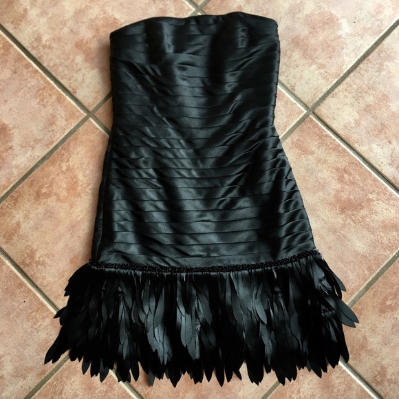 White House Black Market Dresses & Skirts - White House black market little black dress